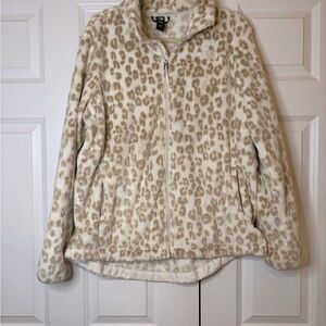 THE NORTH FACE SOFT FLEECE OSITO JACKET IN SILVER GREY/LEOPARD PRINT